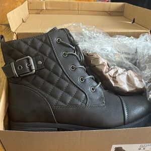 Quilted Gray Ankle Boots